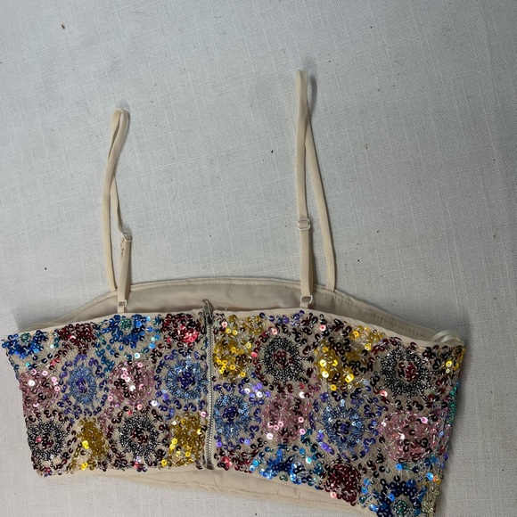 12th Tribe Multicolor Sequin Crop Top - Picture 5 of 6